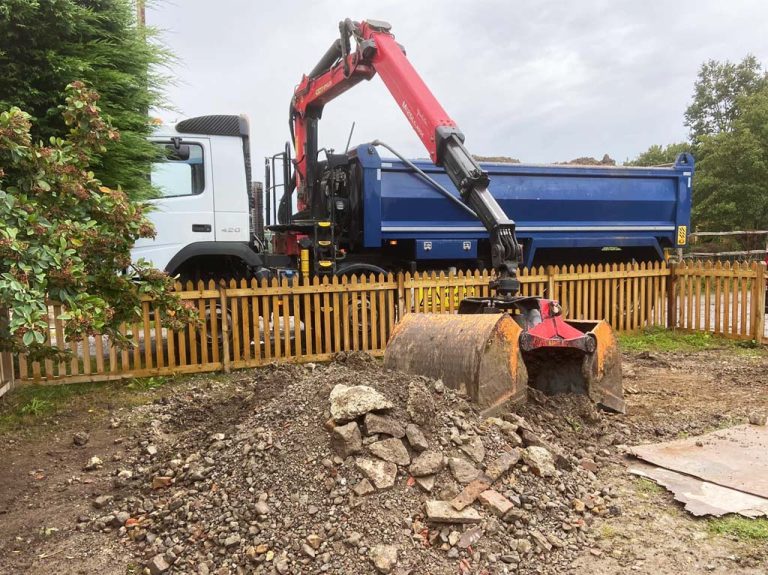 J.Ward Plant & Grab Hire - Grab & Tipper Lorry Service Tenterden, Kent
