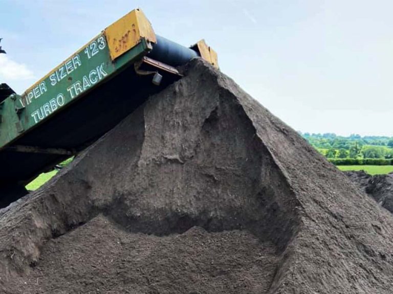 J.Ward Plant & Grab Hire - Grab & Tipper Lorry Service Tenterden, Kent
